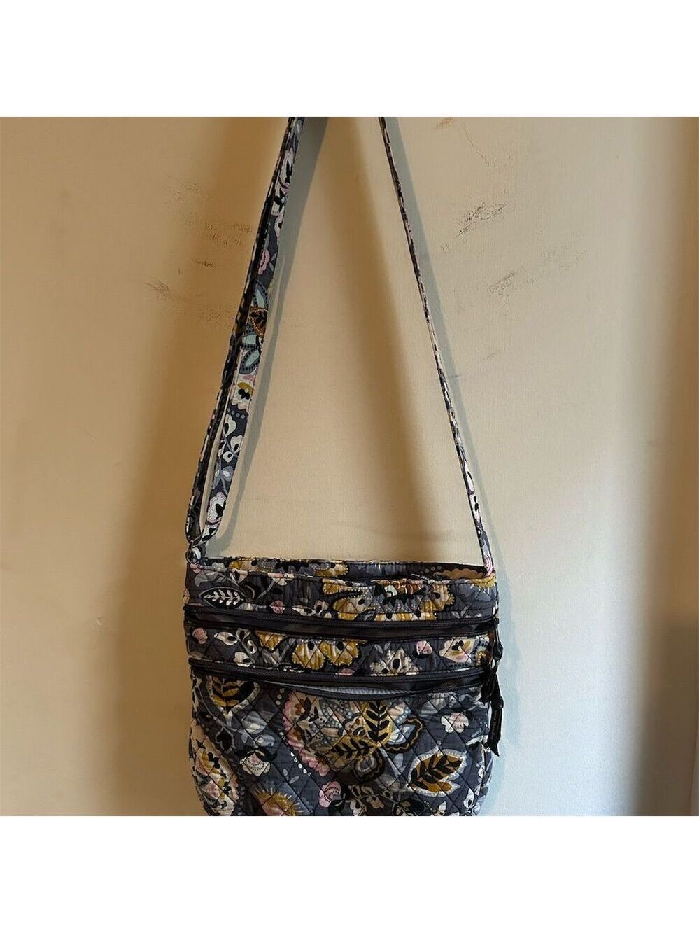 Vera Bradley Women's Crossbody Mailbag Shoulder Bag Purse Charmont Meadow Floral